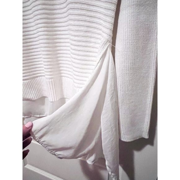 Simply Vera Vera Wang Cream Sweater, Size S - Picture 3 of 6